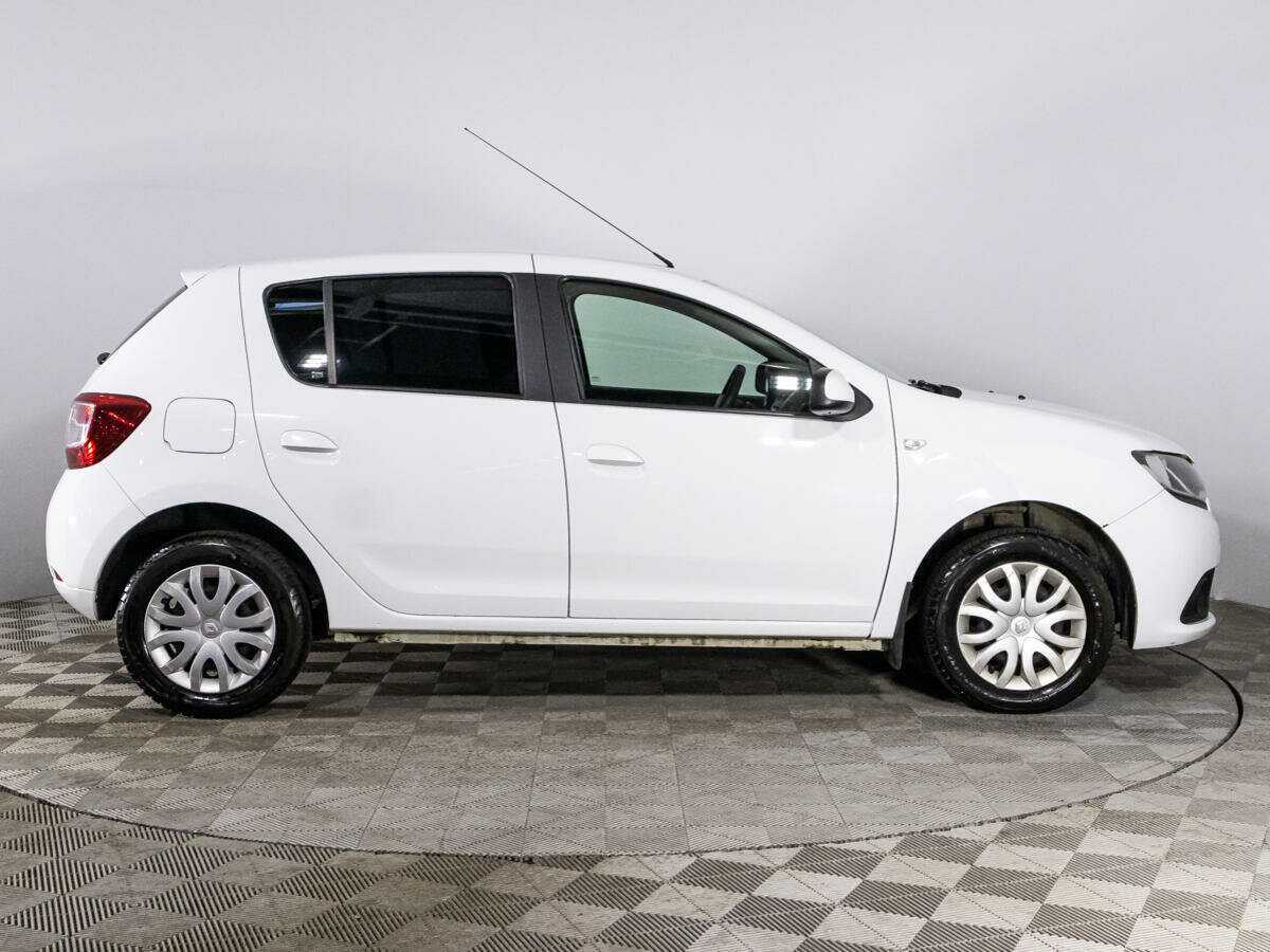 Рено Сандеро б/у, 2018, Механическая. Фото: #3