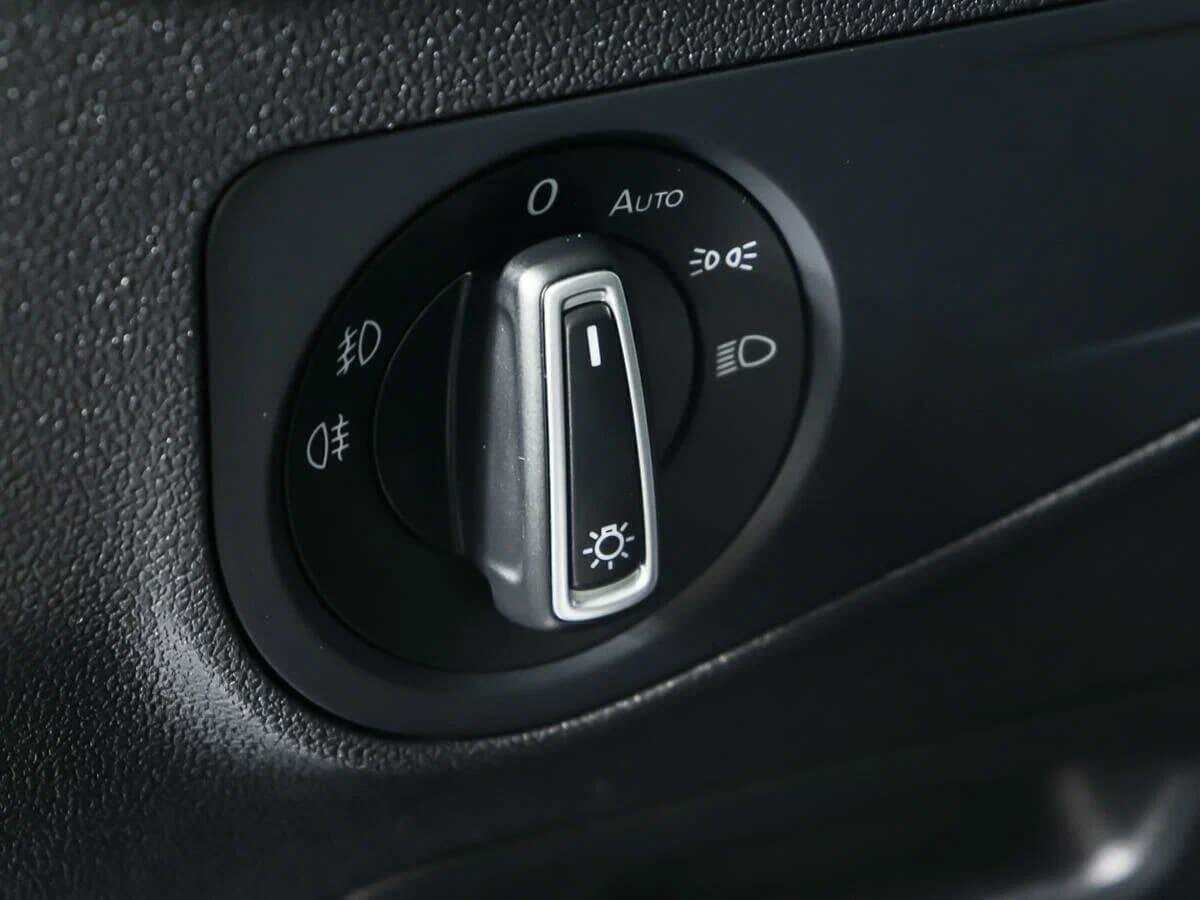 Фольксваген Тигуан б/у, 2018, Роботизированная. Фото: #18