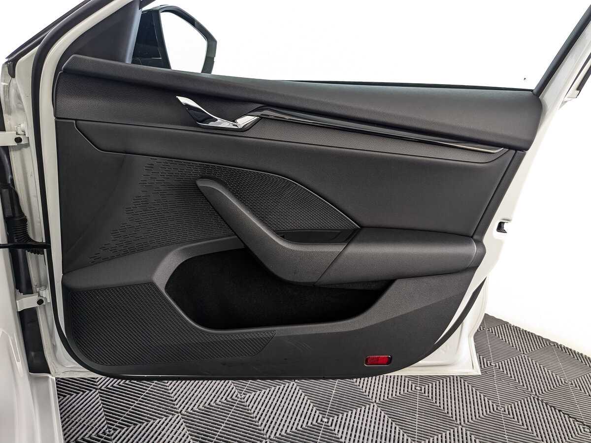 Шкода Октавия б/у, 2021, Автоматическая. Фото: #16