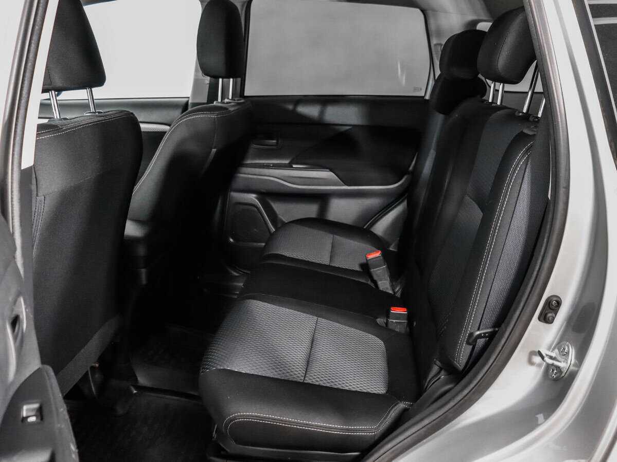 Митсубиши Оутлэндер б/у, 2018, Вариатор. Фото: #9