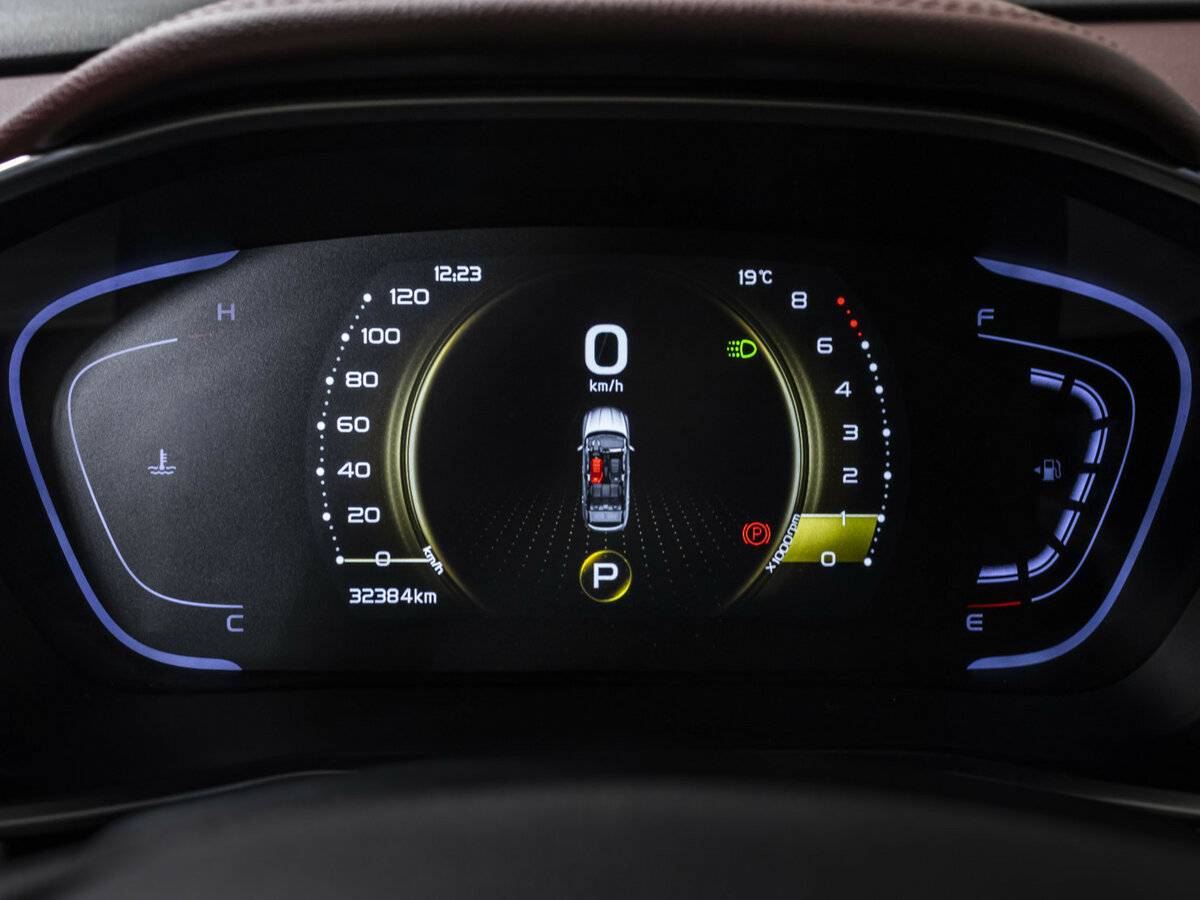 Джили Кулрэй б/у, 2022, Роботизированная. Фото: #9