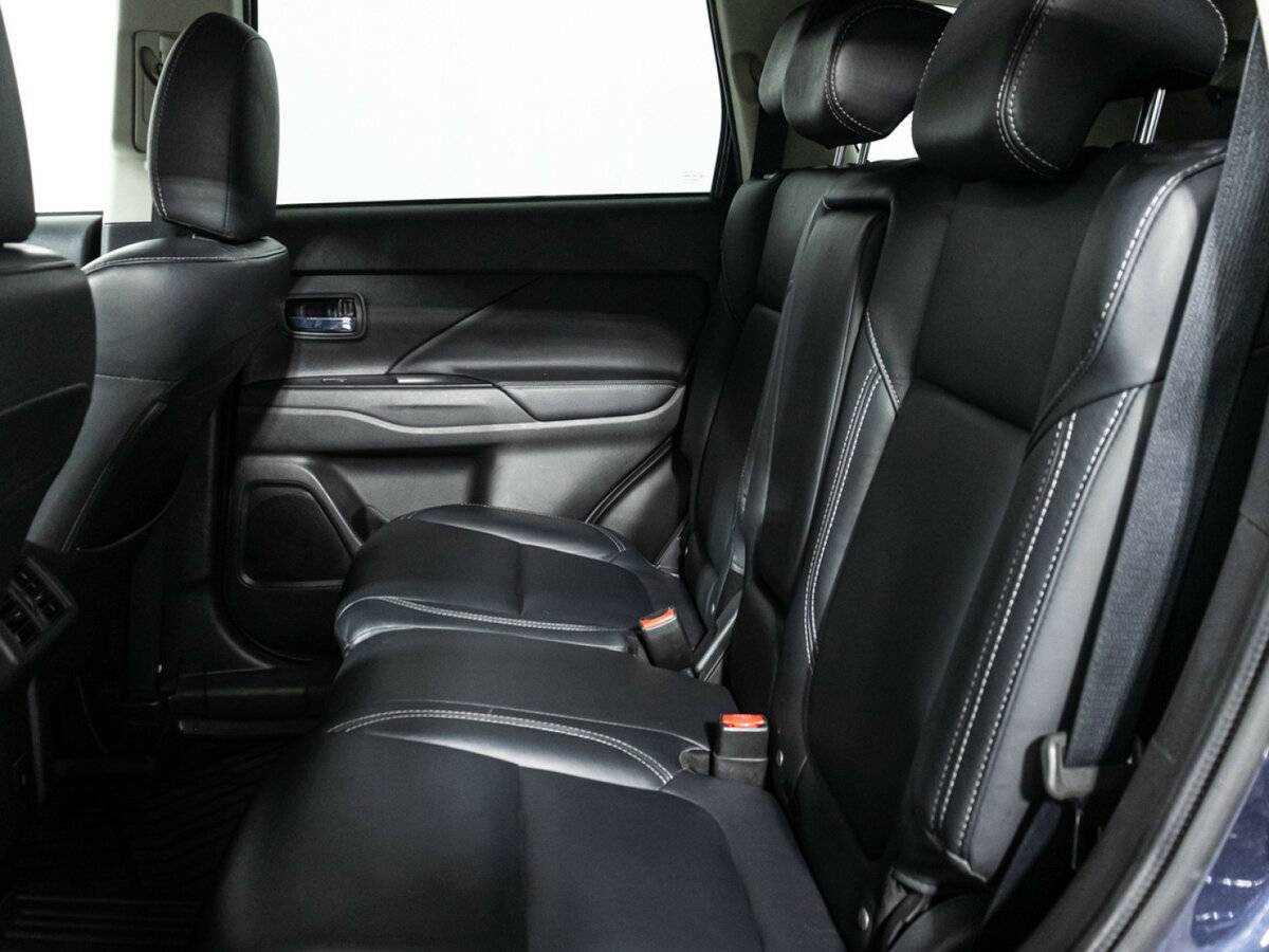 Митсубиши Оутлэндер б/у, 2020, Вариатор. Фото: #7