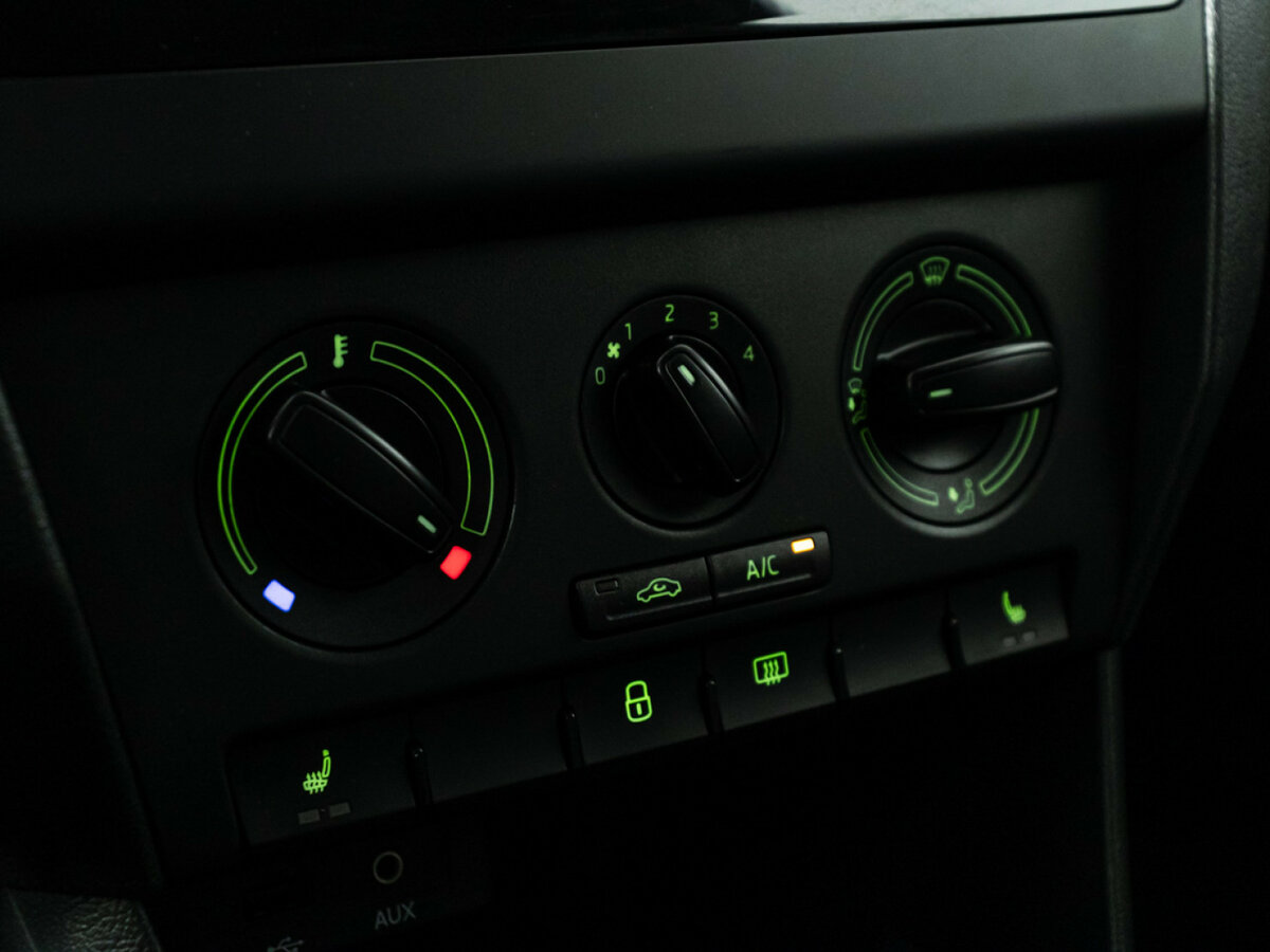 Шкода Рапид б/у, 2015, Автоматическая. Фото: #14